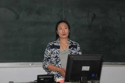 如何看待教师平均工资低于公务员将问责当地？