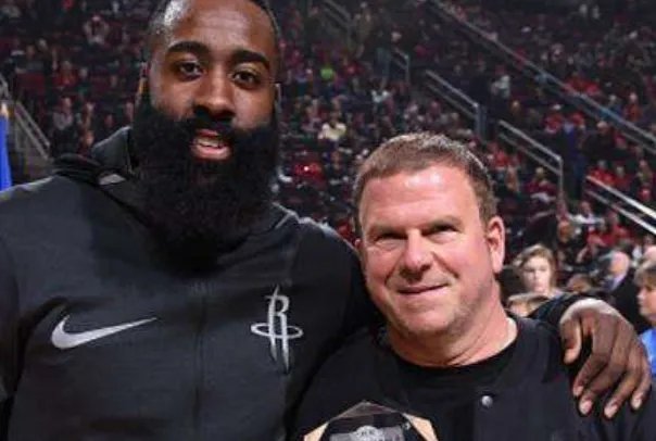 哈登替莫雷道歉