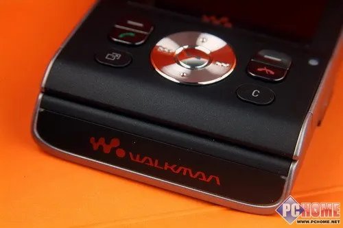 按键布局与手感 M2记忆棒扩展