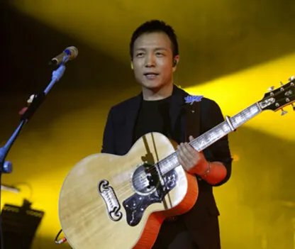 许巍歌曲有哪些？  许巍最好听的十首歌曲大盘点