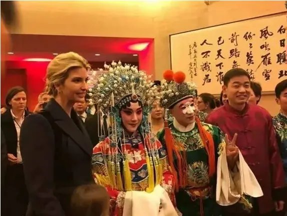 派女儿给中国拜年，特朗普向中国传递出四重信号？