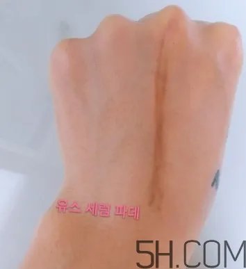 ysl女神粉底液怎么样？ysl女神粉底液和超模粉底液对比