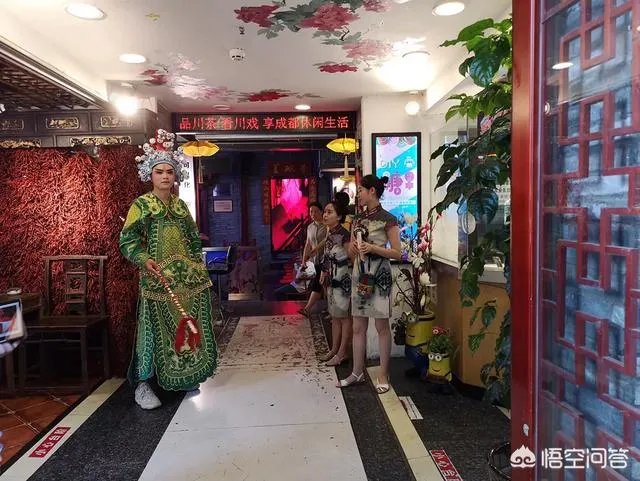 成都的宽窄巷子为什么会上榜最坑人的景区？