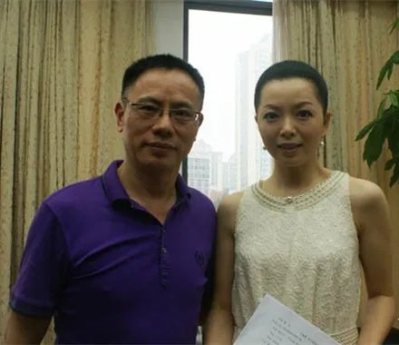 揭秘仇晓老公是谁 曝光其家庭背景