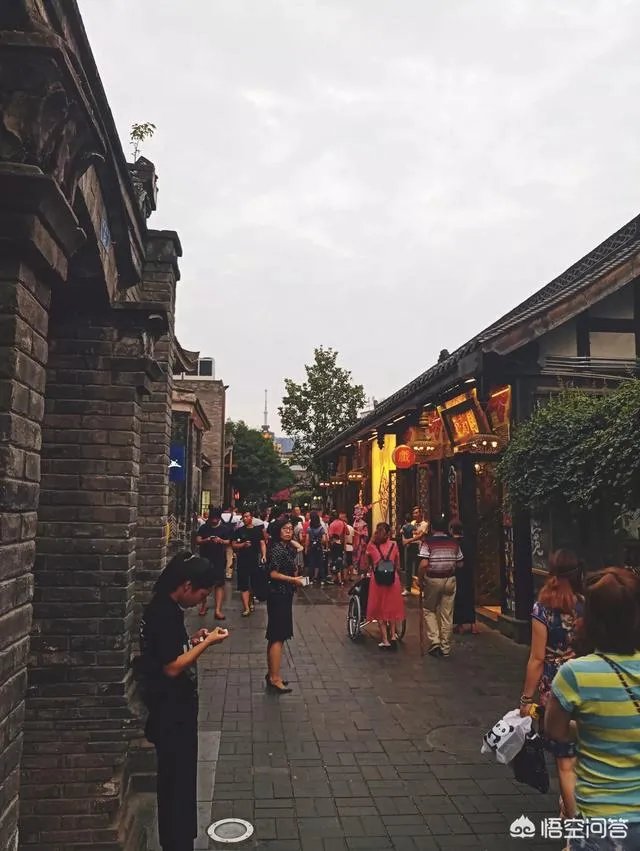 成都的宽窄巷子为什么会上榜最坑人的景区？