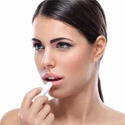 玻尿酸注射隆鼻价格