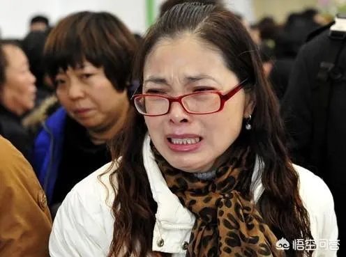 对于让班主任试喝牛奶一事,你有何看法?