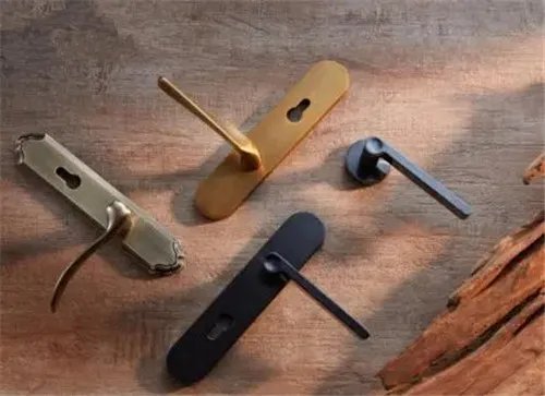 铝合金门窗锁扣有哪几种