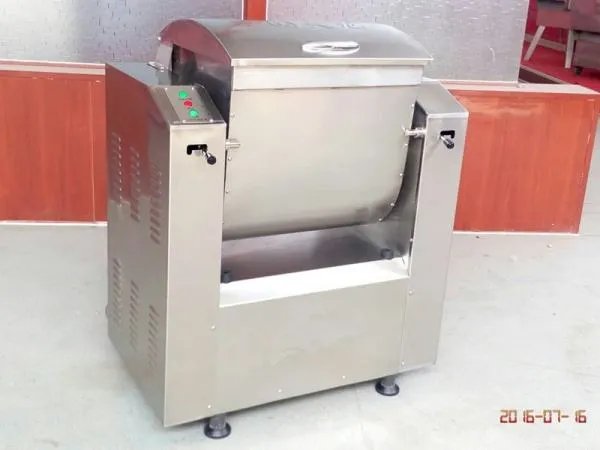 面包机和和面机，哪个和面更好些？哪个比较好用