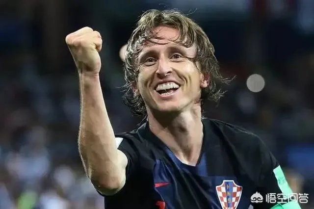 世界杯决赛法国对阵克罗地亚，如何预测总进球数？