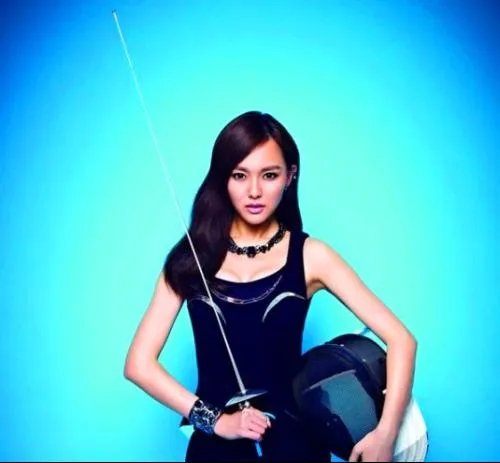 唐嫣的资料，，，加图片