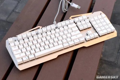 狼派虚空战舰机械版长期试用评测 手感胜原厂