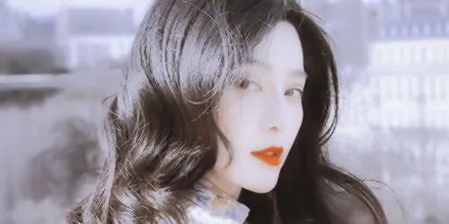 范冰冰突然发文努力坚强的活着，是否是想借此卖惨蹭热度？