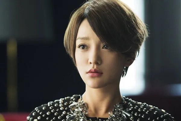 不化妆不打扮的周迅，妥妥的广场舞大妈吗？