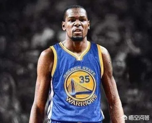 太阳挑落勇士，终结面对勇士的18连败，这场比赛勇士输在哪？为什么太阳能获胜？