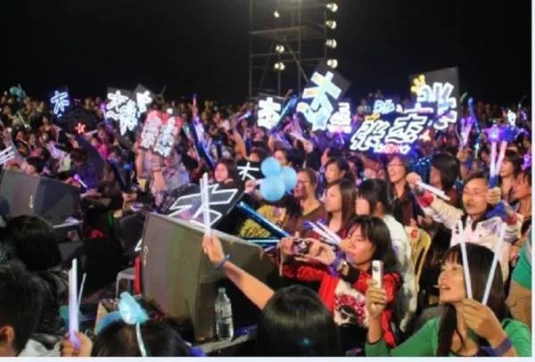 张杰一呼百应成功么？