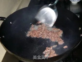 芹菜香干炒肉