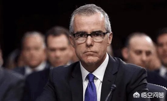 特朗普为什么解雇了还有两天就要退休的FBI副局长？