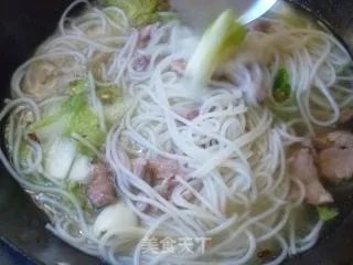 平凡的美味——龙岩清汤粉