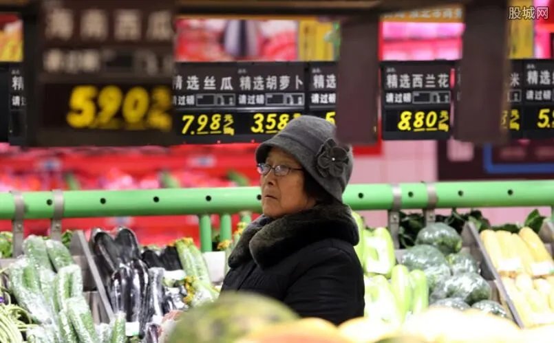 北大专家建议发消费券 面向特定人群发放1000元