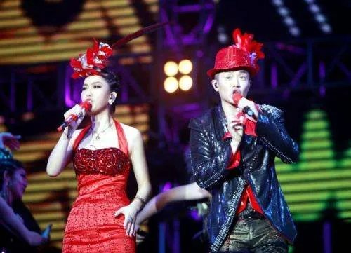 啊哈，溜溜的情歌