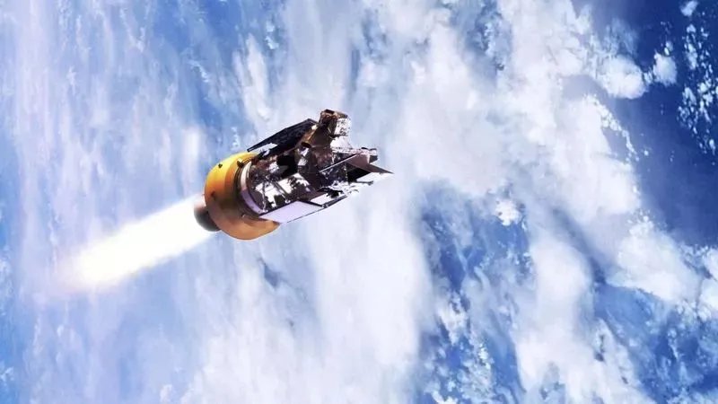 微信“下克上”怒怼腾讯;在Met Gala上竟如此“不男不女”;GUCCI“另类重回”彩妆领域