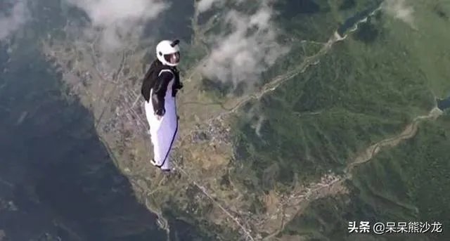 翼装飞行失联女生身亡，你怎么理解人的价值追求？