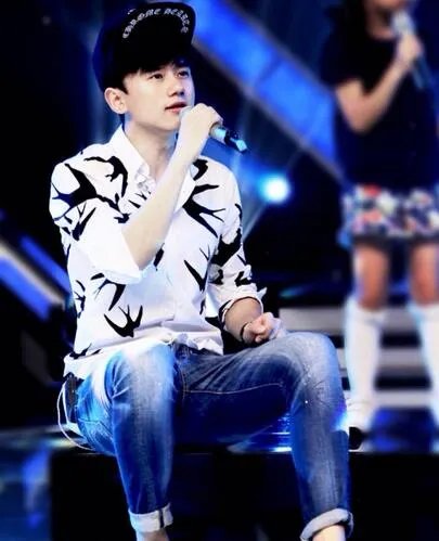 中国新声代第二季收官战 张杰空降嗨翻全场