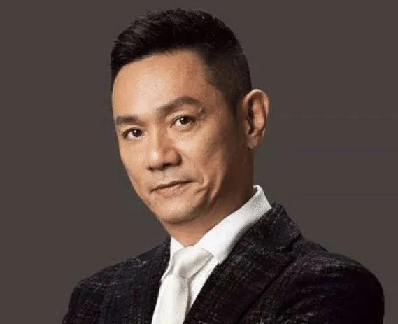 果静林在妻子患癌离世后，生活过得怎么样了？