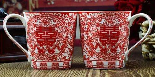 个性结婚礼物有哪些 实用大方的结婚礼物