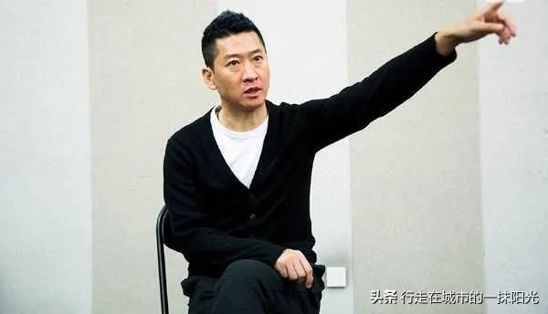 周杰“被封杀”的幕后真相是强吻林心如吗？还是另有原因？