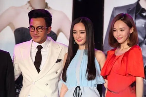 杨幂和唐嫣怎么了 翻脸闹掰的原因是什么