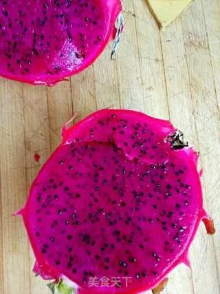 愤怒的小鸟水果拼盘