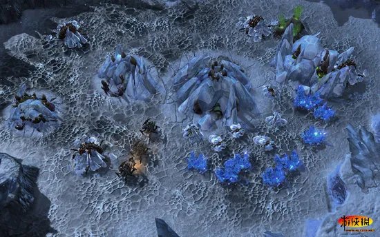 《虫群之心》国服已通过审批 上线指日可待