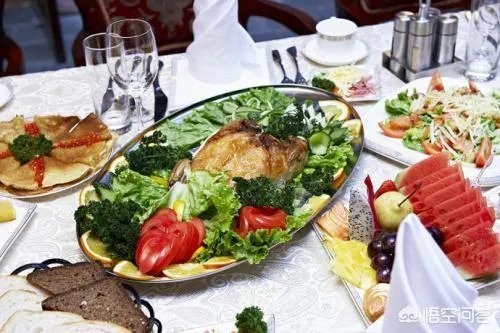 你对一女子身无分文来南京四十多天，吃霸王餐被刑拘怎么看？