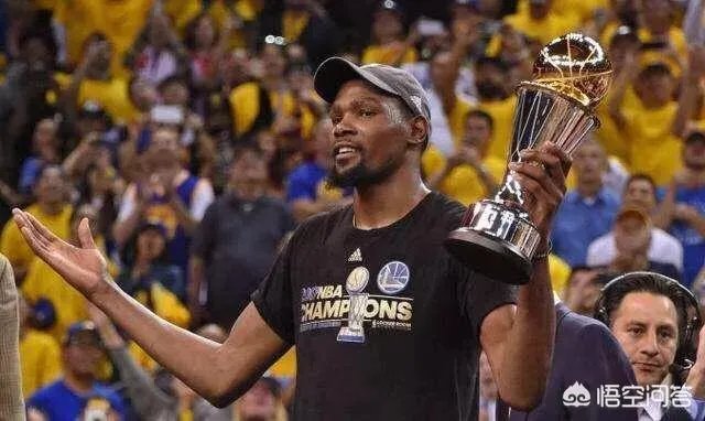 威少44分对飙杜兰特34分，什么水平？