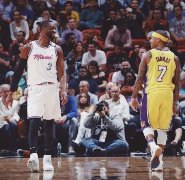 热火为什么还没有续约韦德？