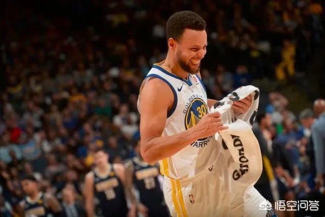 库里开创了新的篮球时代，他退役后超越乔丹可能性大吗？