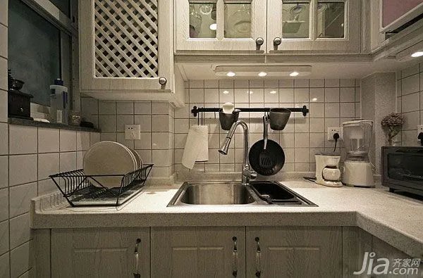 床下储藏室 35平北欧风小户型变形记