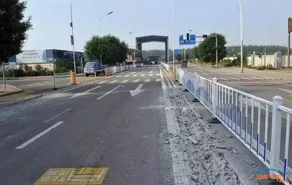 为什么现在不提巴铁了