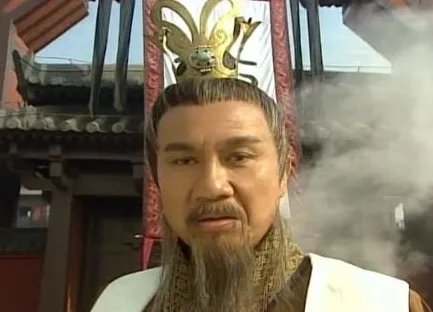 秦始皇和吕不韦到底是什么关系 嬴政到底是不是他的儿子