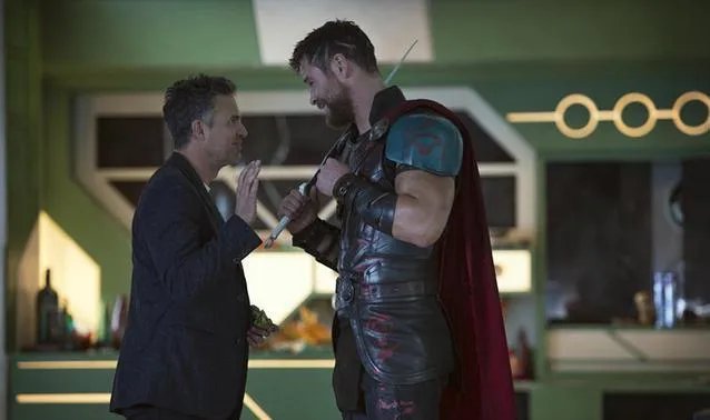 《雷神3》好看还是《密战》好看？