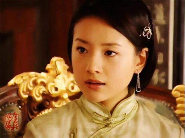 董洁复出初现老态，她和当初的“冷清秋”相比，为什么丧失了灵气和少女感？