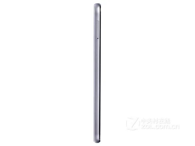 TCL520外观漂亮 苏宁朗轩手机专营店在售648元 （有赠品）