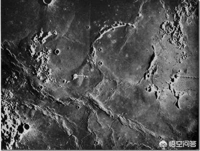 月球十大未解之谜的背后是什么?