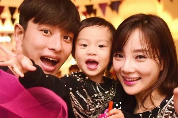 快乐大本营哪一期是贾乃亮和李小璐