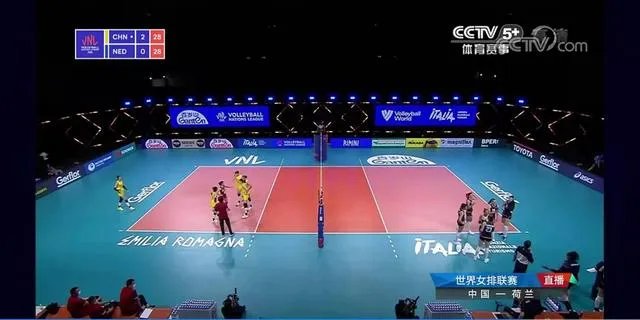 33-31，第3局，中国女排VS荷兰女排，为什么会惊现超高比分？