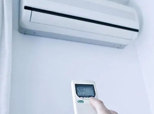 50平米客厅用几匹空调