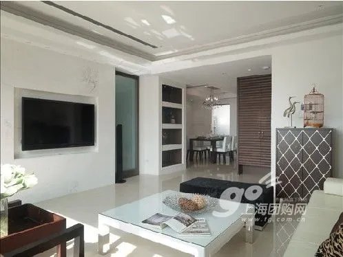 彪悍小美女5万装95平时尚雅居 静候网友品评