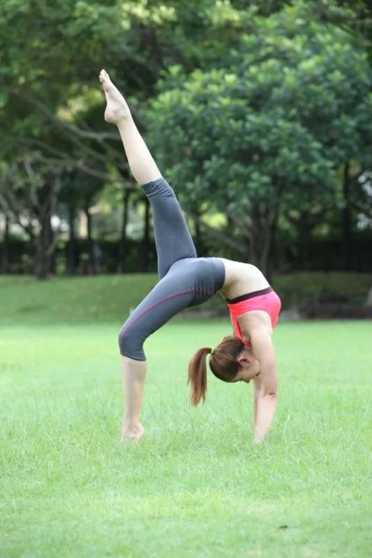 找个瑜伽教练做老婆是什么体验